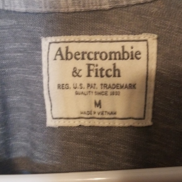 Abercrombie & Fitch long sleeve soft tee - Picture 2 of 2